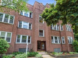 1112 Main St APT 1E, Evanston, IL 60202