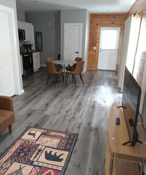 114 Ginseng Springs Ln #B — Photo 1