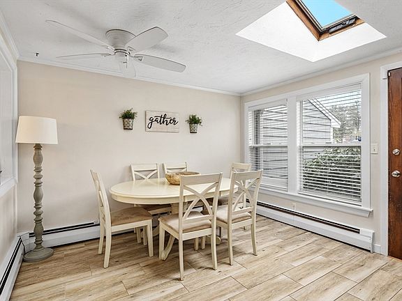 3rd image of 75 Pine Haven Cir