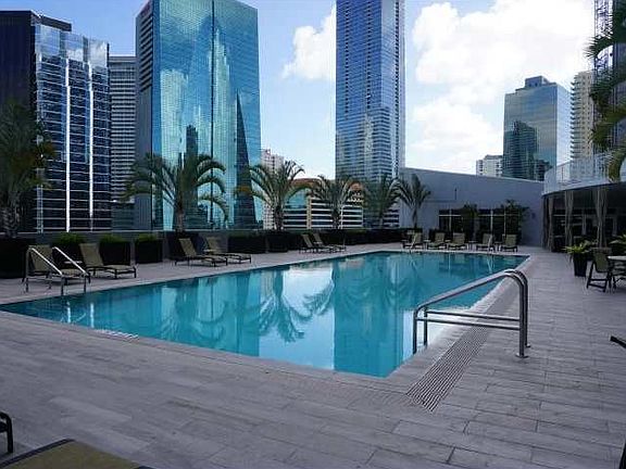 5th image of 1250 S Miami Ave #2606