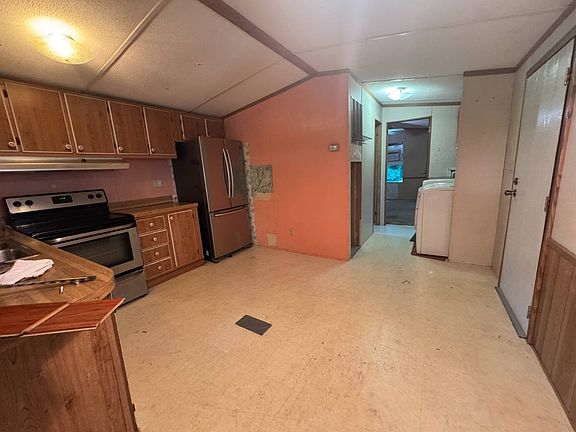 5th image of 13618 N Florida Ave Lot 21