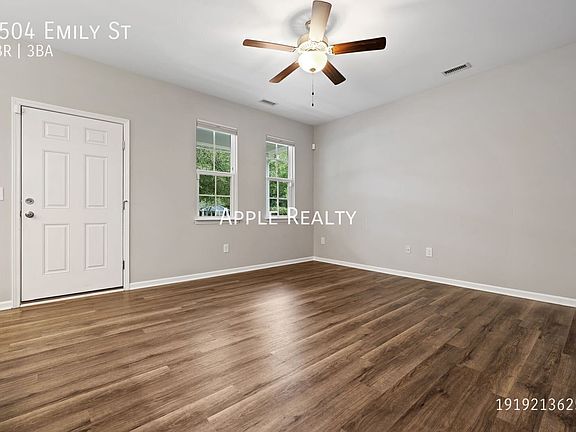 3rd image of 3504 Emily St