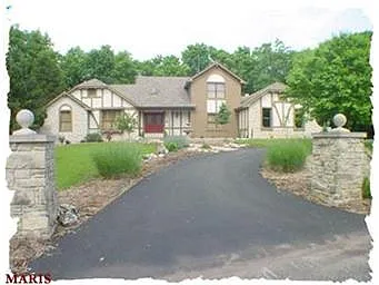 2900 Country Point Ct photo 1