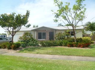 2735 Nassau Rd, West Palm Beach, FL 33406