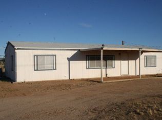 4086 N Cove Rd, Golden Valley, AZ 86413