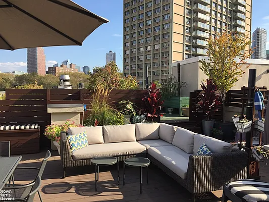 Rented by Brown Harris Stevens | media 17