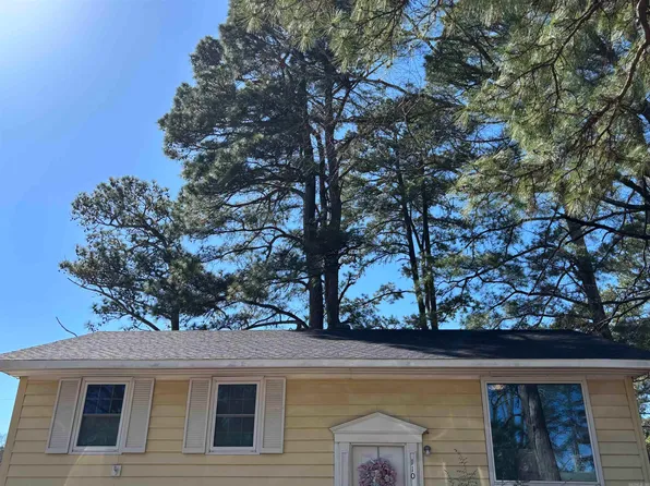 110 Tanglewood Dr, El Dorado, AR 71730