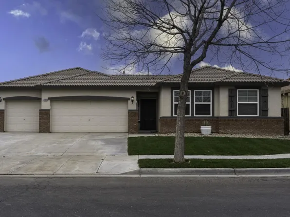 2088 Maximillian Ct, Los Banos, CA 93635