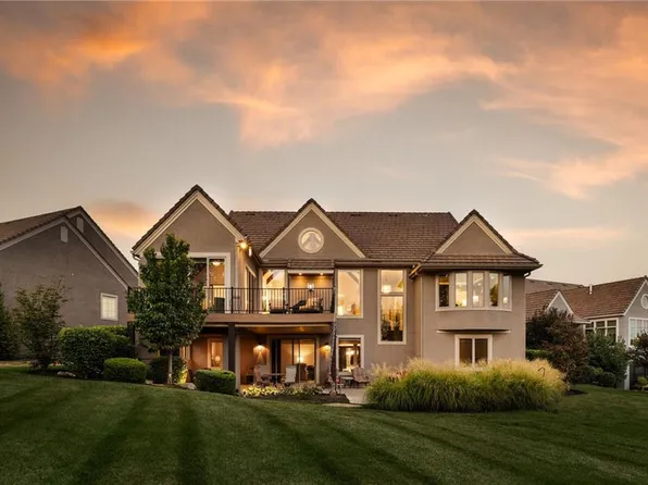 3115 W 150th Ter, Overland Park, KS 66224