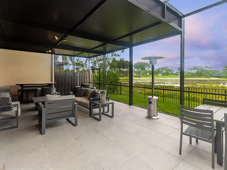8216 Heritage Club Dr — Photo 28