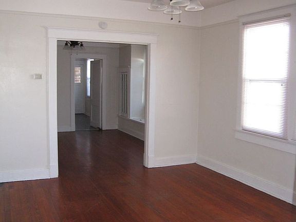2nd image of 4235 S Carrollton Ave