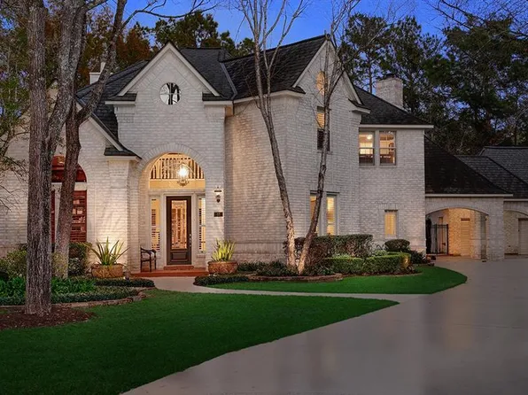 48 Eagle Terrace, The Woodlands, TX 77381