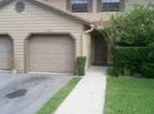 9158 Vineyard Lake Dr, Fort Lauderdale, FL 33324