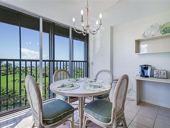 4th image of 4041 Gulf Shore Blvd N APT 402