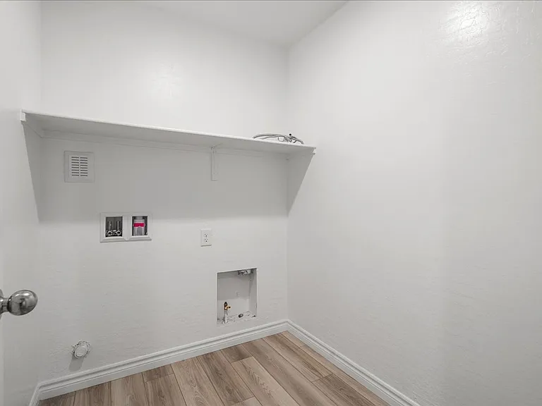 6152 Foxes Dale St — Photo 18
