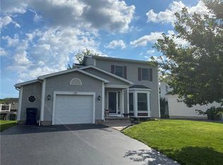 25 Cornflower Dr, North Chili, NY 14514