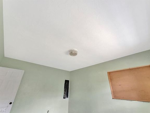 3rd image of 10795 58th St