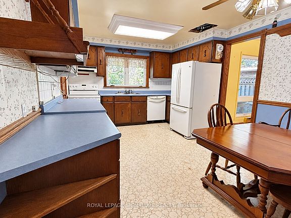 5th image of 1476 Fieldlight Blvd