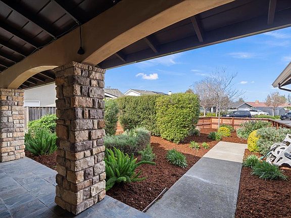 5th image of 5072 Hawley Ct