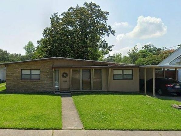 123 W Henfer Ave