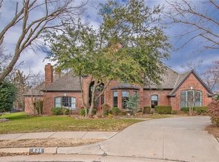 501 Hollowdale Ln, Edmond, OK 73003