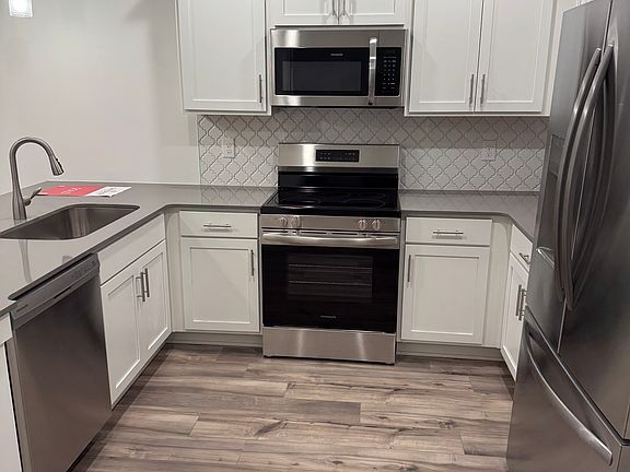 2nd image of 1329 Elliott Williams Pvt Way