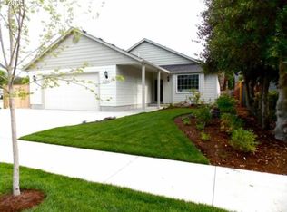 156 Rosetta Ave, Eugene, OR 97404