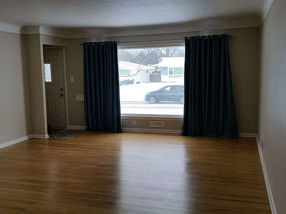 2nd image of 7277 Dell Haven Dr