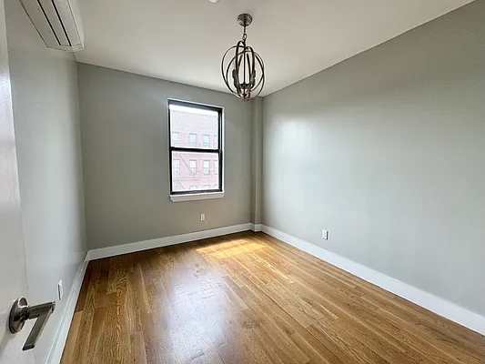 Rented by Pear NYC LLC | media 11