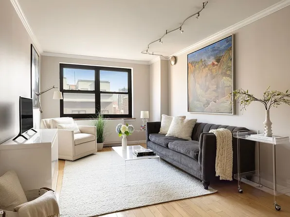 200 E 24th St APT 1608, Manhattan, NY 10010