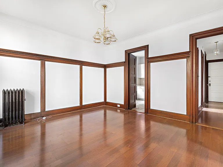 1127 Washington St #2E — Photo 5