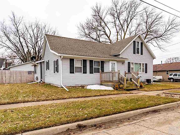 2nd image of 629 Woodlawn Ave