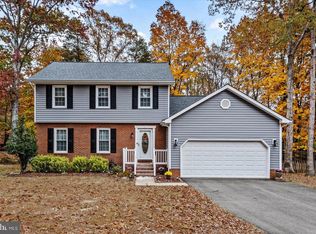 5832 Queens Mill Cir, Fredericksburg, VA 22407