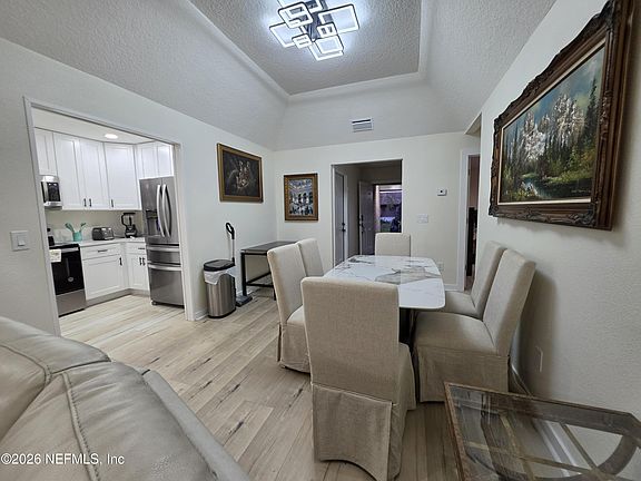 4th image of 7411 Colony Cove Ln