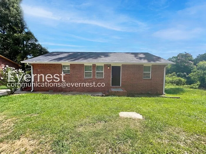 715 W Creek Cir — Photo 2