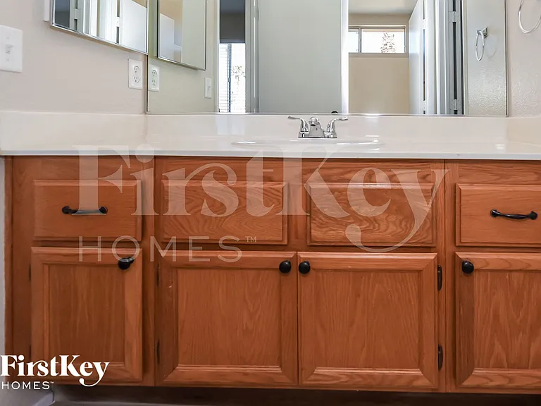 1416 Grey Knoll Cir — Photo 10