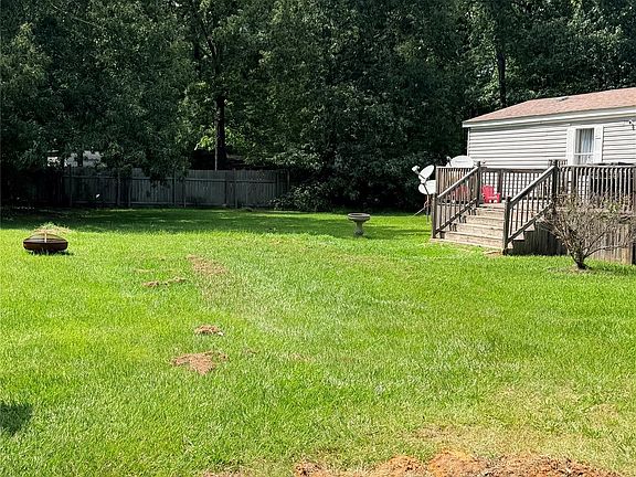 3rd image of 270 Fitzgerald Ln