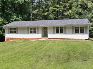 1015 Castlewood Dr, Woodstock, GA 30189
