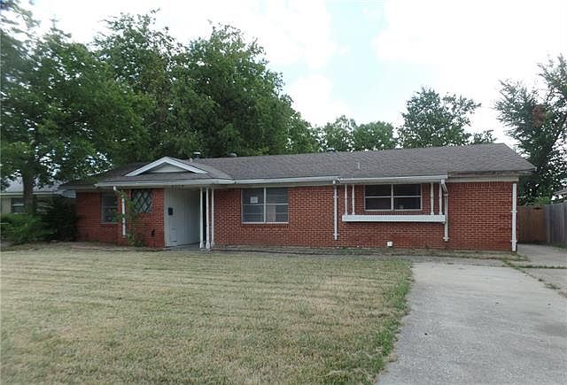 1st image of 3058 Valwood Pkwy
