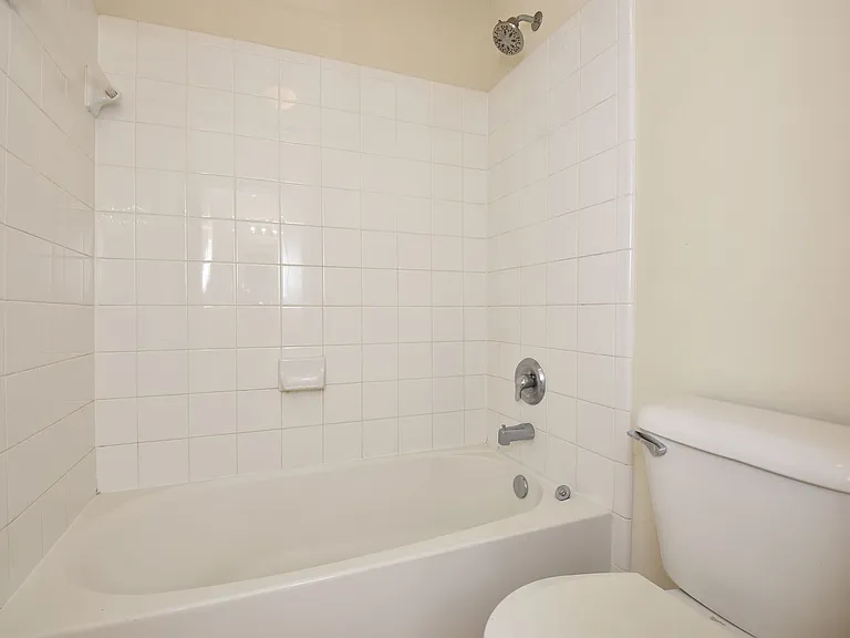 15119 Newfield Bridge Ln — Photo 34
