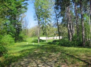 3997 N Brown Deer Dr, Brodhead, WI 53520