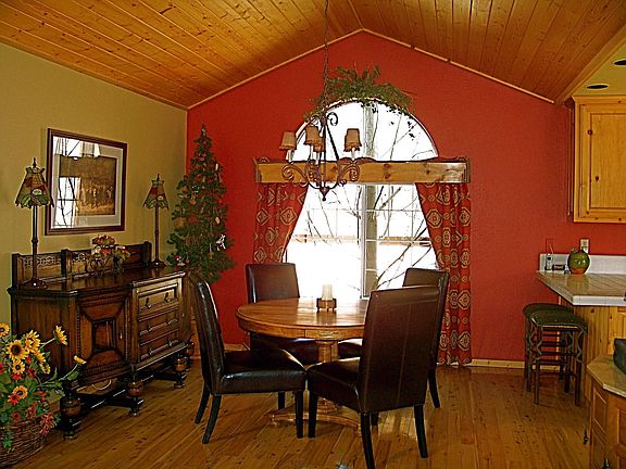 Dining room situated next to kitchen!