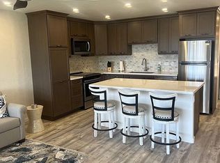 75-5681 Kuakini Hwy APT 304, Kailua Kona, HI 96740