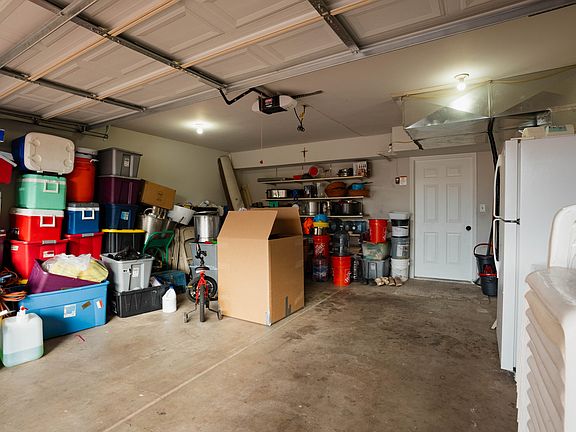 4th image of 1330 W Indian Hills Dr Unit 15