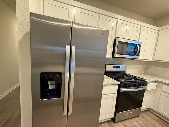3rd image of 2402 Amara Levi Ln