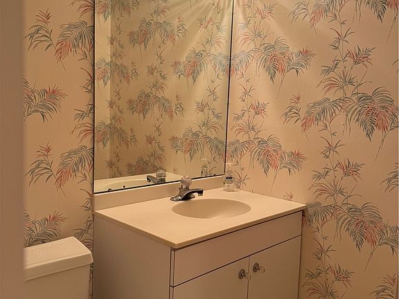 4th image of 1160 Bower Hill Rd APT 314A