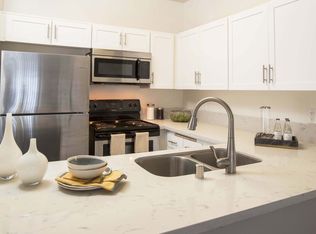 Glenoaks Gardens, Sun Valley, CA 91352