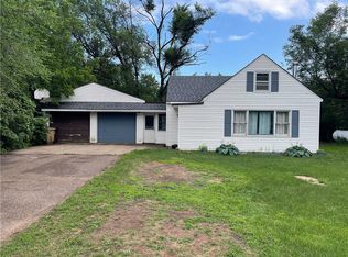 2405 Crescent Ave, Eau Claire, WI 54703