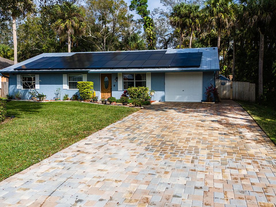 1st image of 1653 SW Lexington Drive