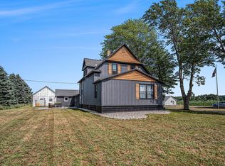 8666 S Warner Ave, Fremont, MI 49412